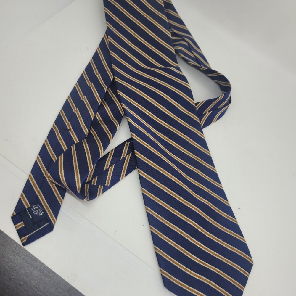 Land's End Mens Silk Repp Tie Navy Blue Gold stripe Old Money Academia Preppy - Picture 3 of 6